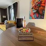 Komfort Am Badepark, Modern! Stylisch! Geraeumig! Lejlighed *