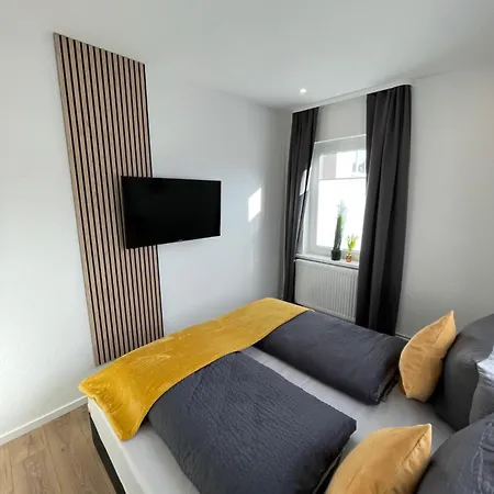 Apartment Neueroeffnung Nach Sanierung! Komfort Am Badepark, Modern! Stylisch! Geraeumig! *