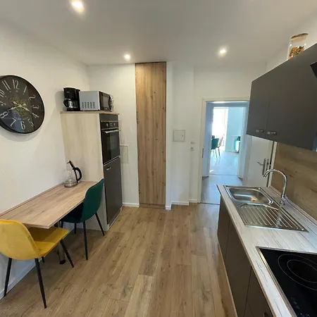 Neueroeffnung Nach Sanierung! Komfort Am Badepark, Modern! Stylisch! Geraeumig! Apartment