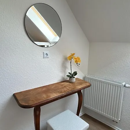 Apartment Neueröffnung Nach Sanierung! Komfort Am Badepark, Modern! Stylisch! Geräumig!