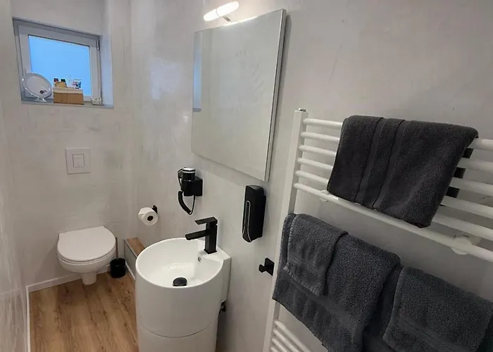 Komfort Am Badepark, Modern! Stylisch! Geraeumig! Apartament *